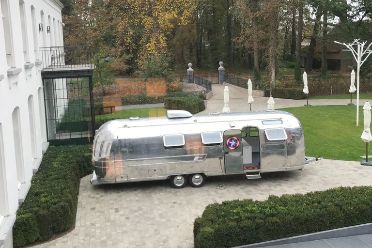 Café Bar im Airstream